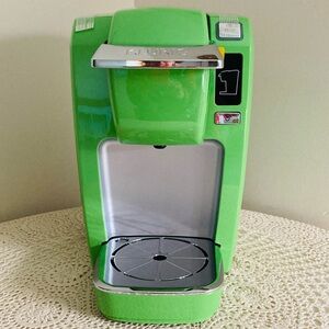 Keurig K10 Mini Plus Lime Green Personal Brewer